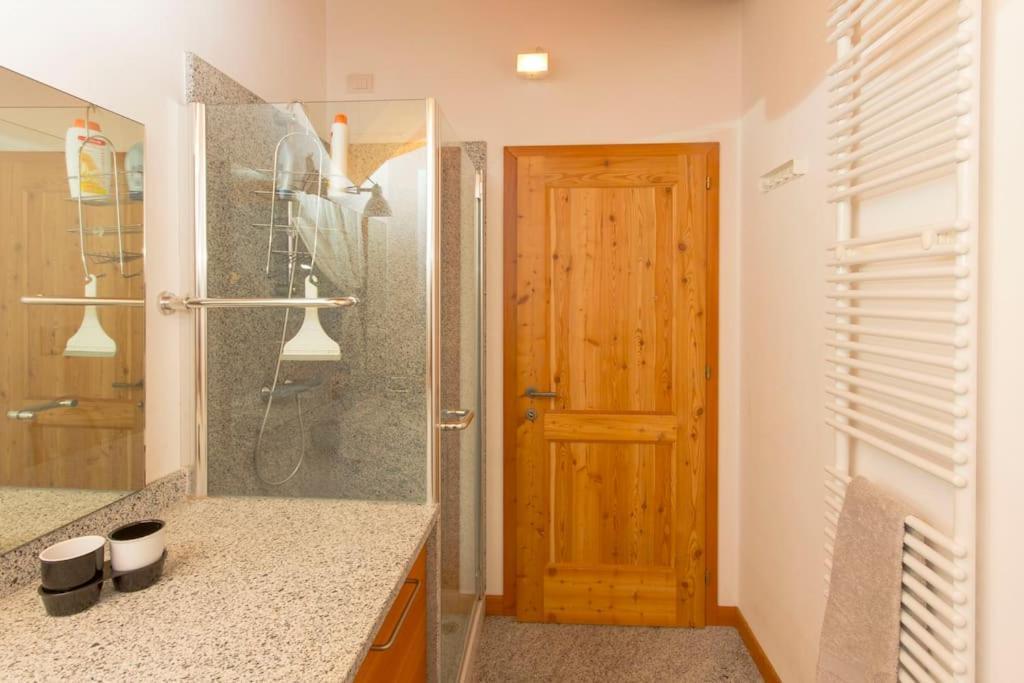 Lovely Apt In Pinzolo Val Rendena 7 Exteriör bild